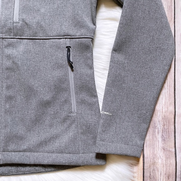 The North Face Women’s Apex Bionic Jacket In Grey - Picture 3 of 9